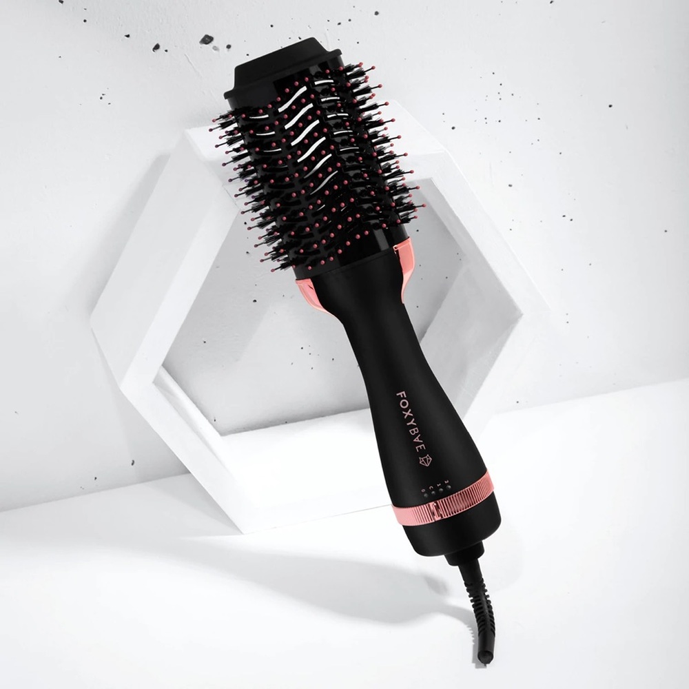 Blowout dryer brush